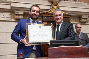 Governador Cláudio Castro recebe o Título de Cidadão Honorário da Cidade do Rio de Janeiro